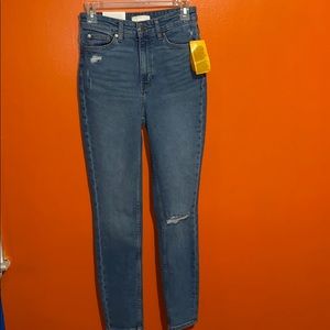 Woman’s skinny/high waist jeans size 4 H&M